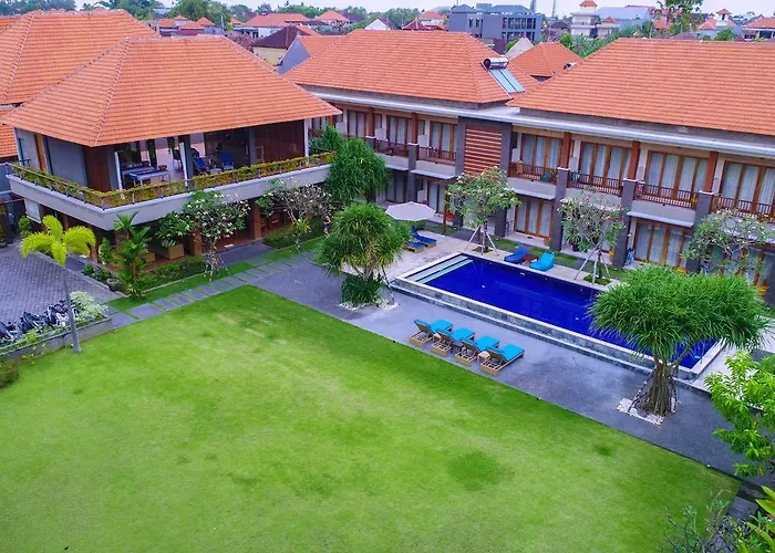 Hotel Kubu Cempaka 3*